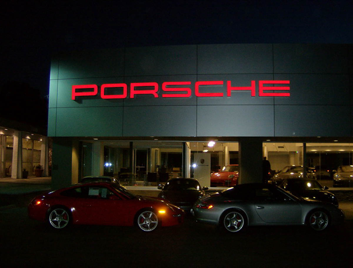 Channel-lettes-Santa-monica