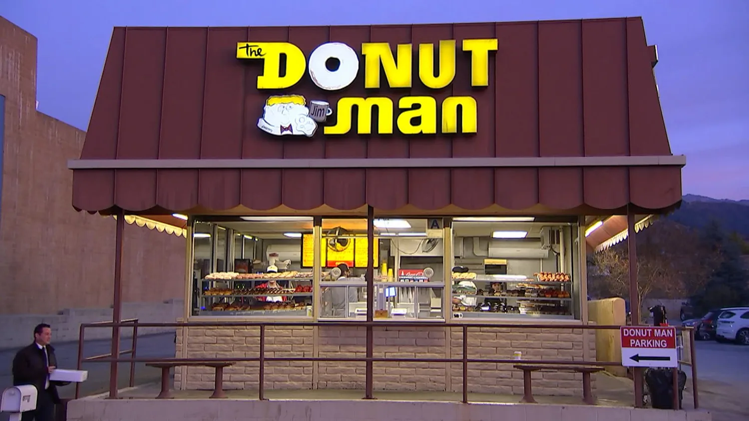 tdy_sun_closer_harry_200112